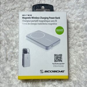 Scosche Magnetic Wireless Charging Power Bank - White
